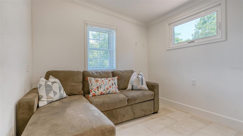 2520 TAMI SOLA ST, SARASOTA, FL — photo 33