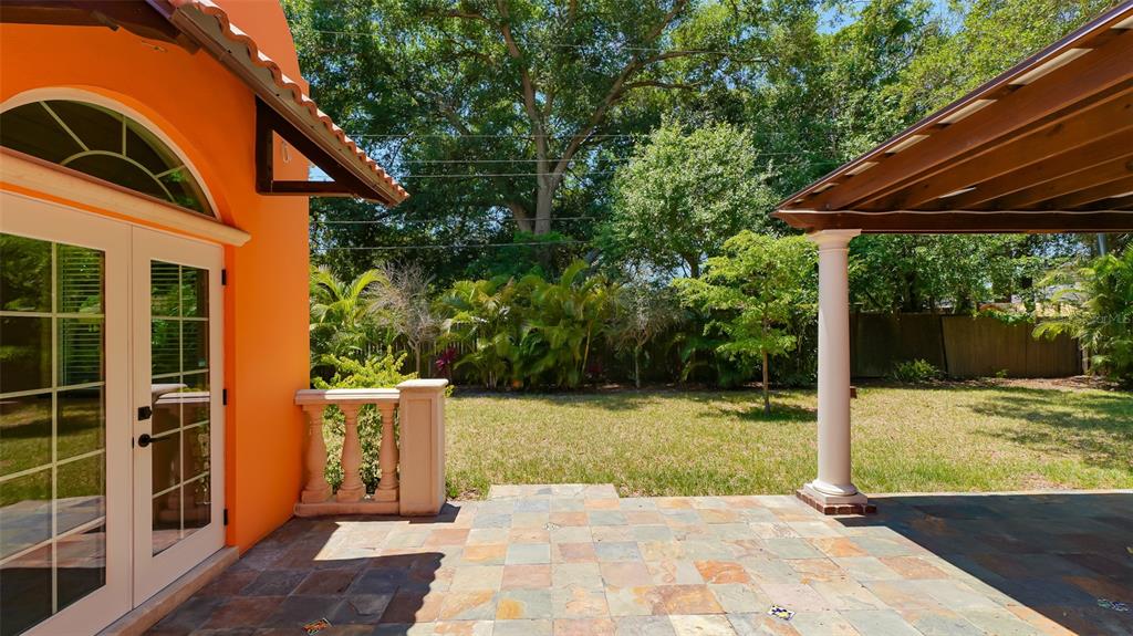 2520 TAMI SOLA ST, SARASOTA, FL — photo 43