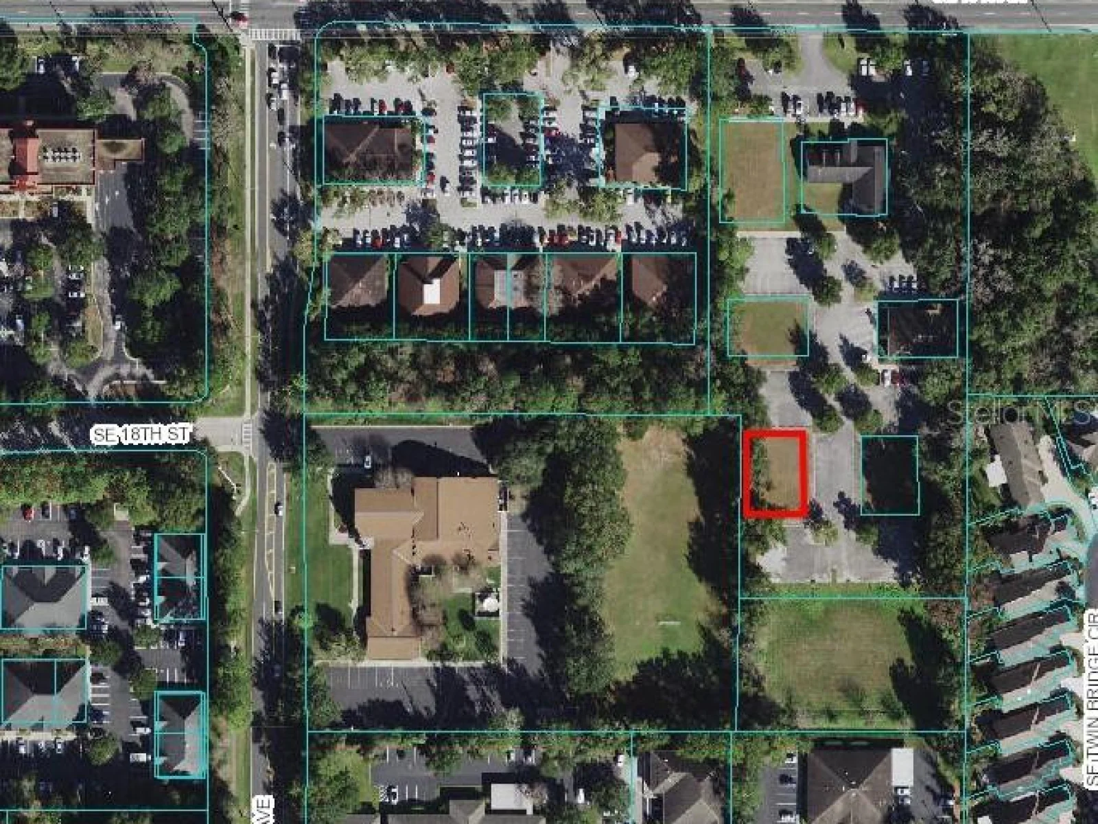 1918 SE 17TH ST, OCALA, FL — photo 2