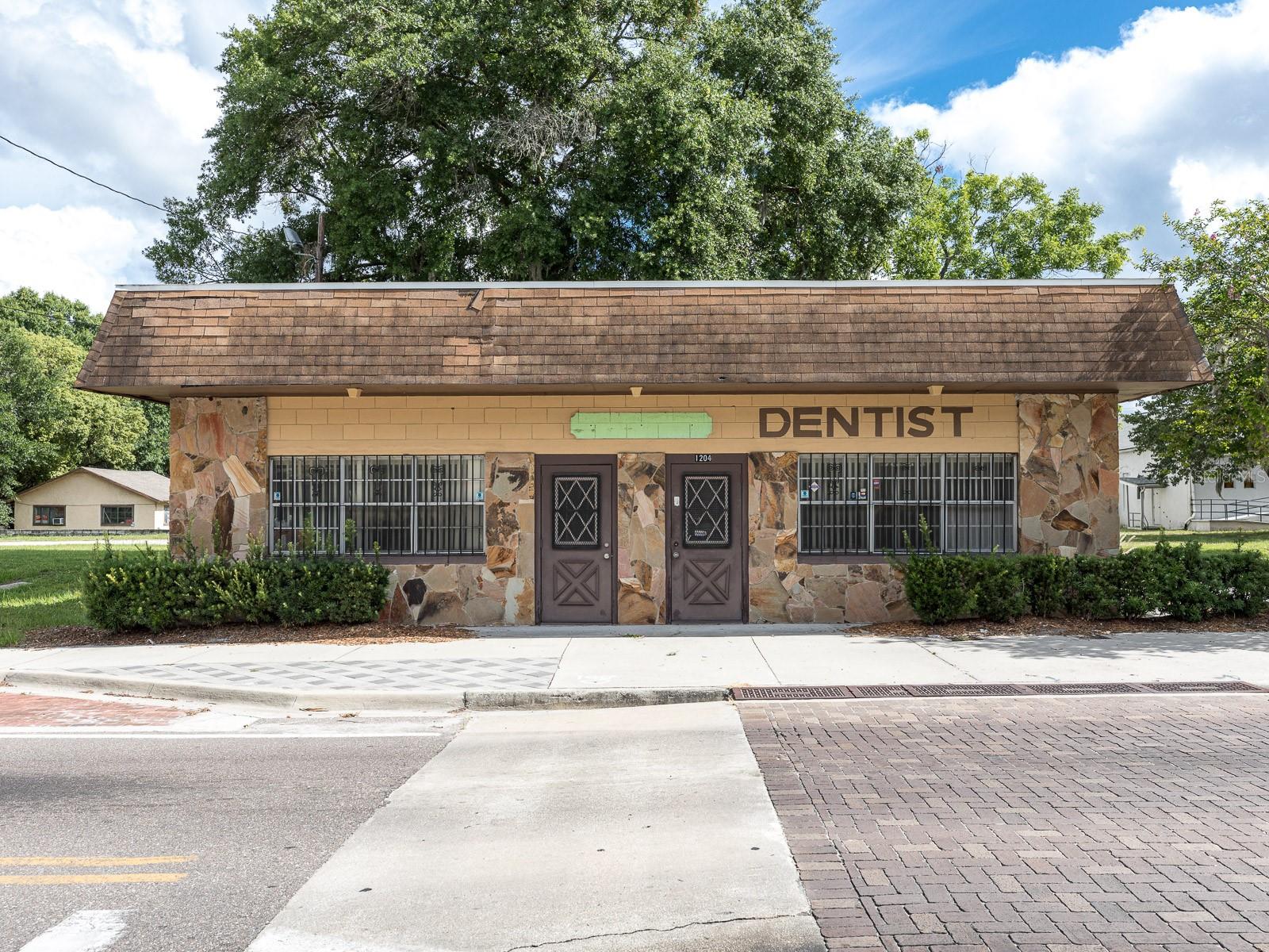 1204 HISTORIC GOLDSBORO BLVD, SANFORD, FL