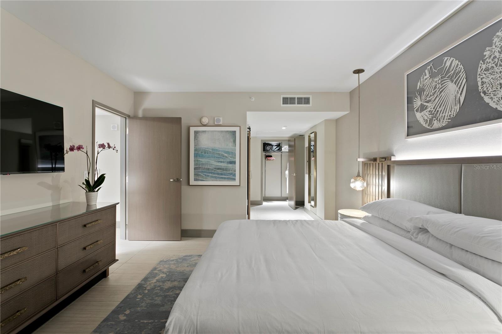 691 S GULFVIEW BLVD #1408, CLEARWATER BEACH, FL — photo 29