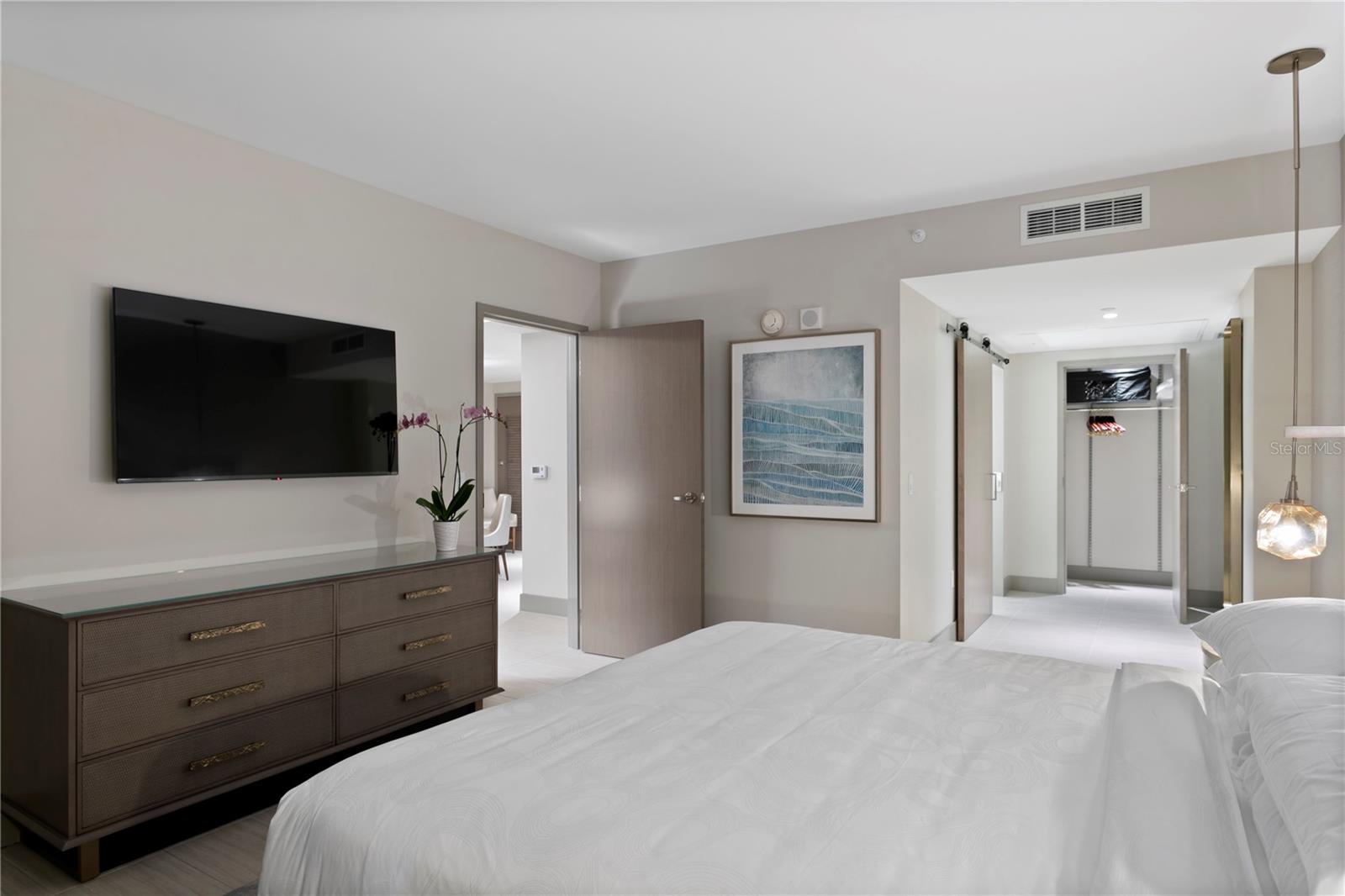 691 S GULFVIEW BLVD #1408, CLEARWATER BEACH, FL — photo 33