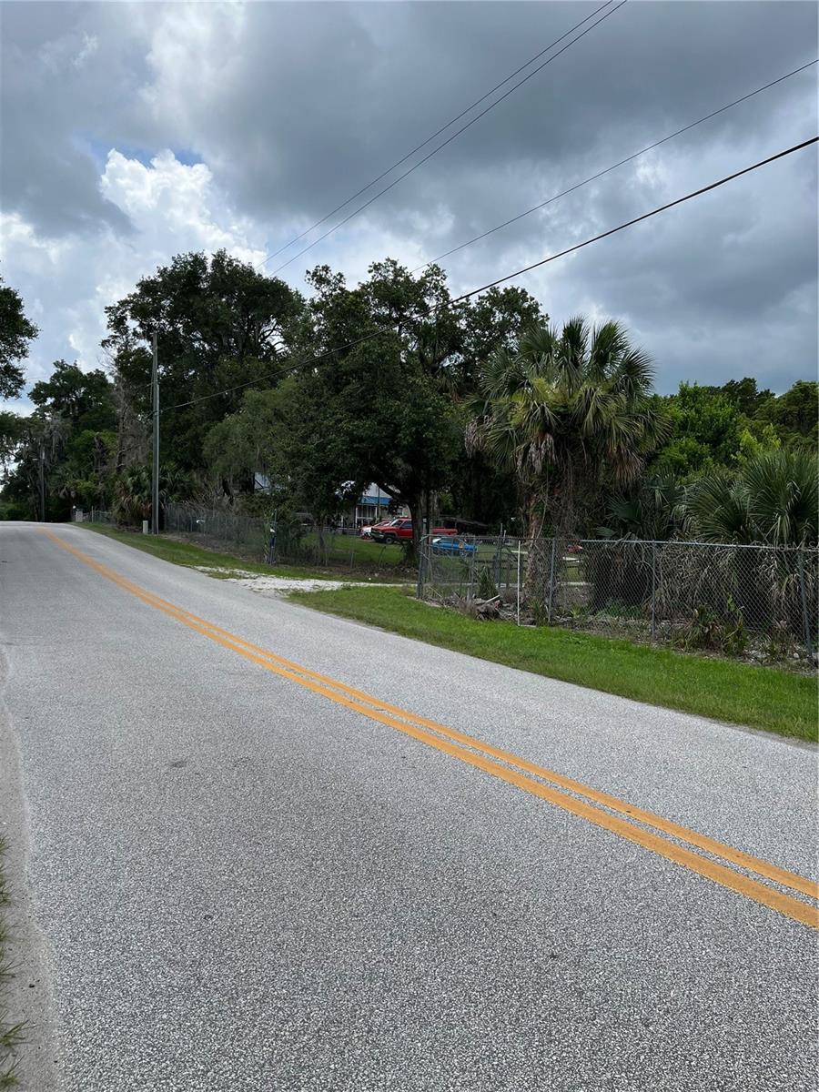 235 W WISCONSIN AVE, ORANGE CITY, FL — photo 15