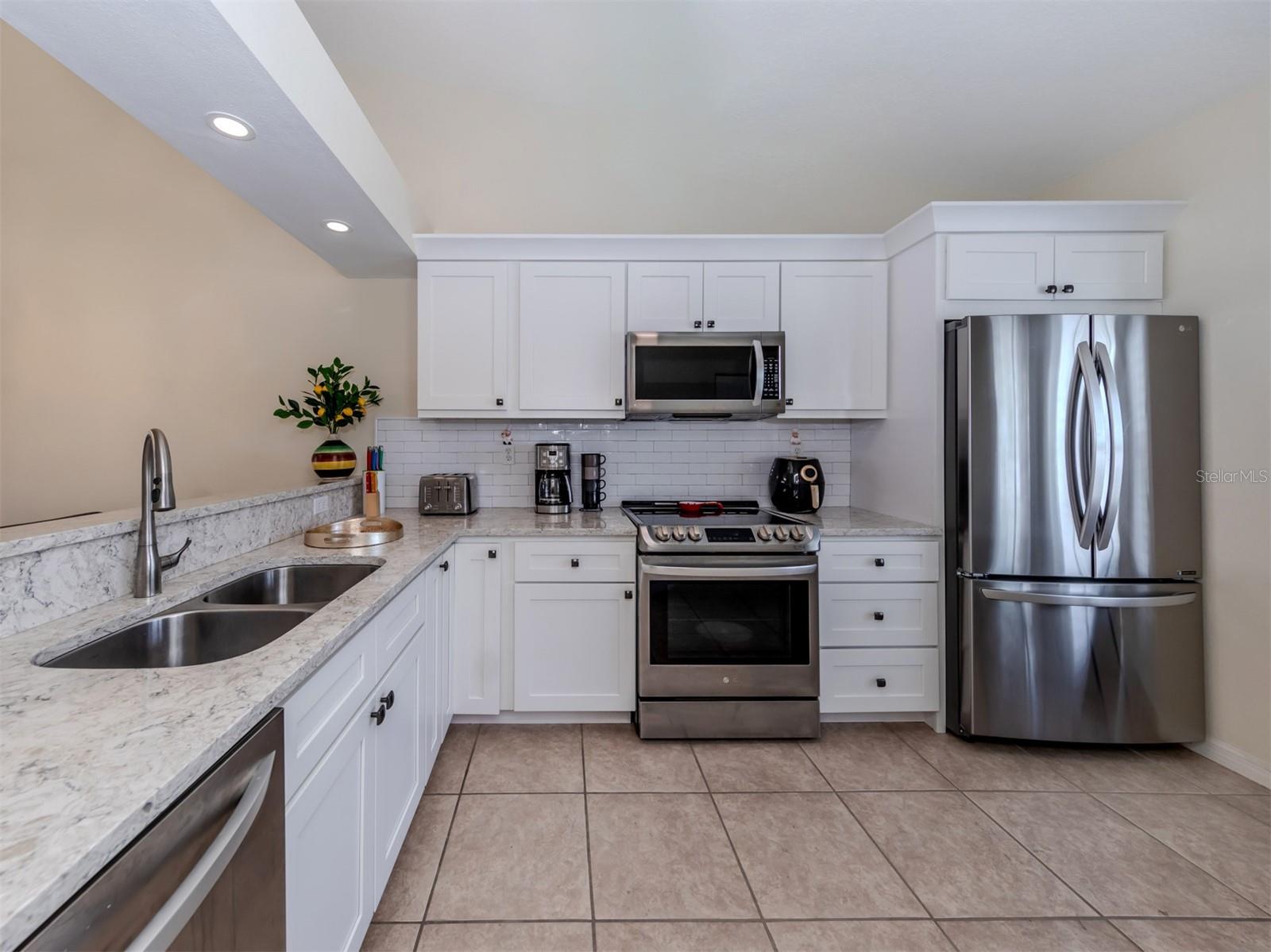901 ADDINGTON CT #203, VENICE, FL — photo 13