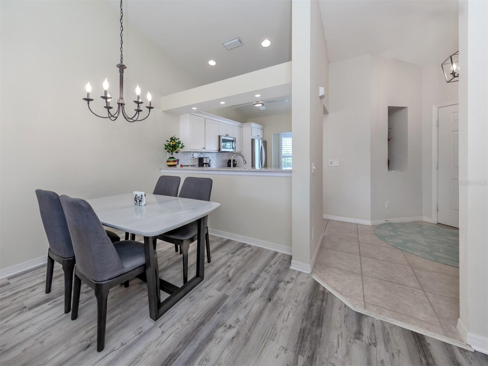 901 ADDINGTON CT #203, VENICE, FL — photo 27