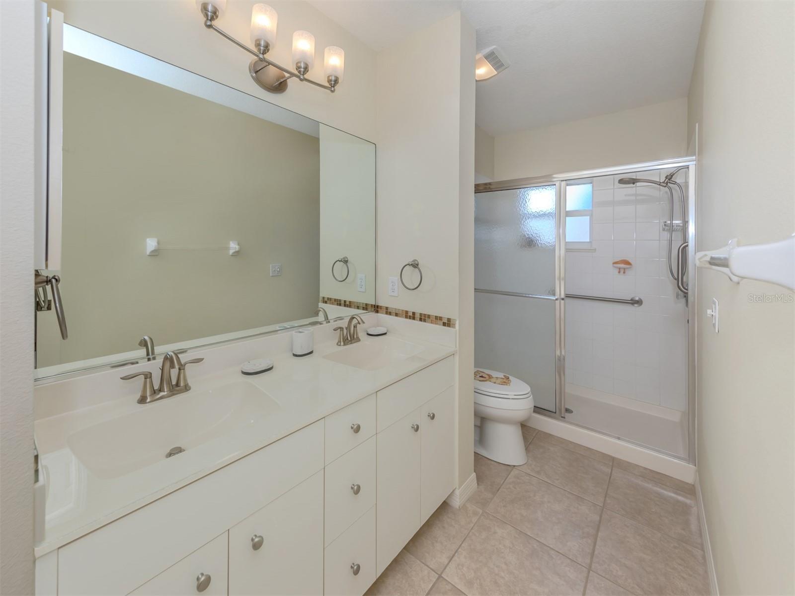 901 ADDINGTON CT #203, VENICE, FL — photo 54