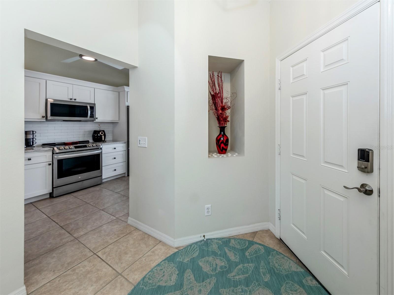 901 ADDINGTON CT #203, VENICE, FL — photo 11