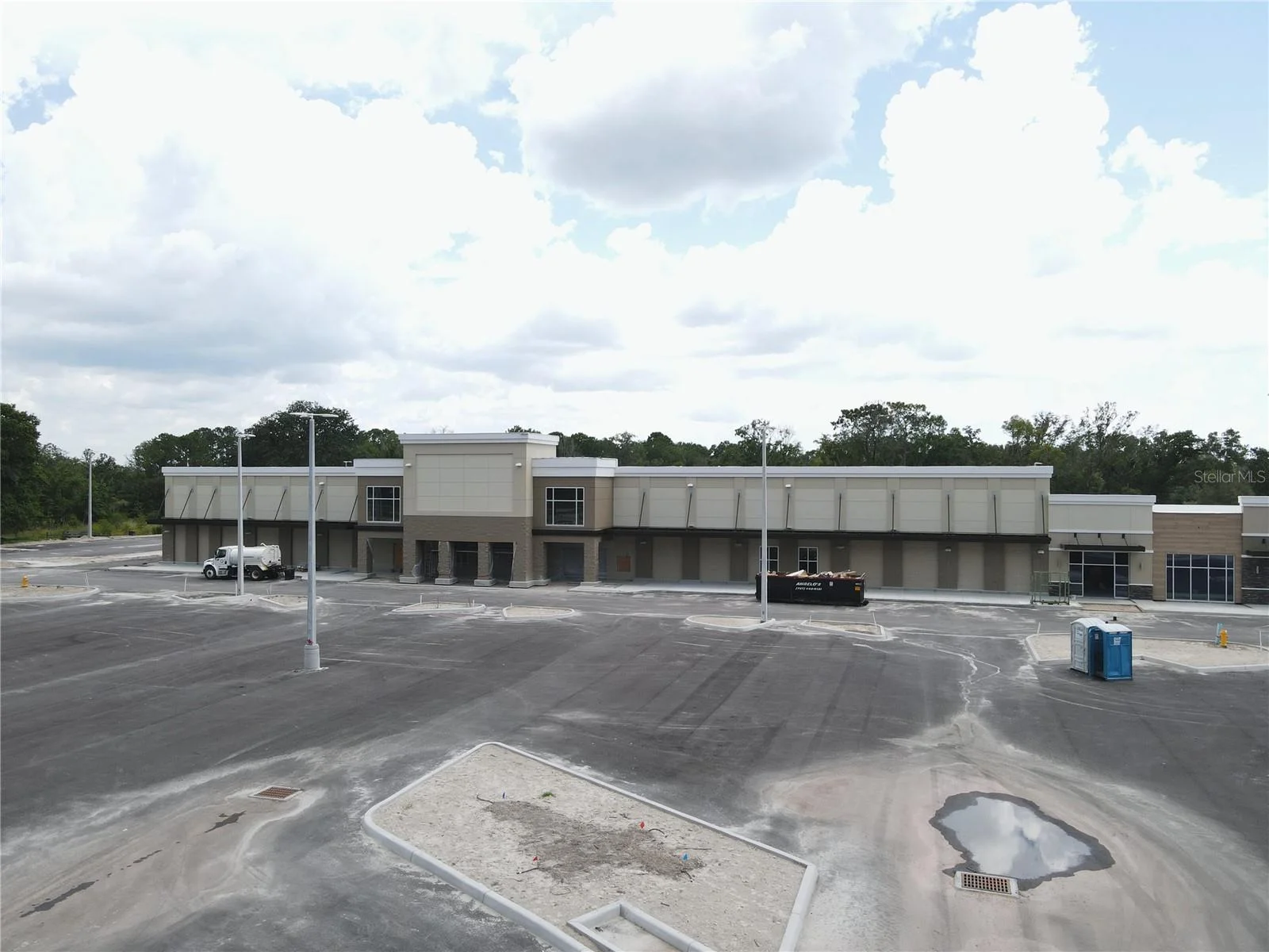 1035 NASHVILLE DR, WESLEY CHAPEL, FL — photo 12