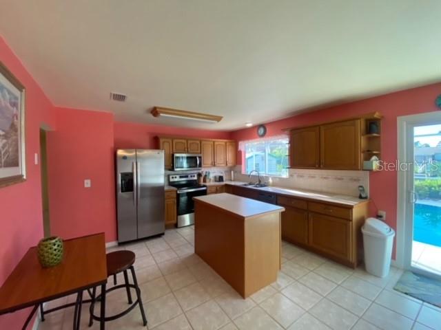18058 AVONSDALE CIR, PORT CHARLOTTE, FL — photo 34