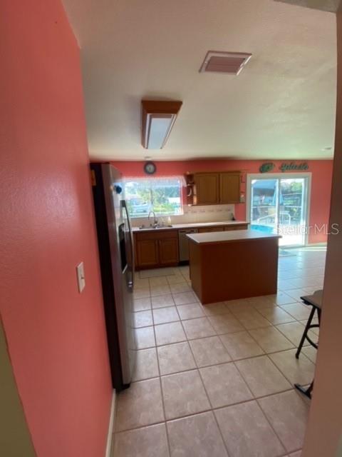 18058 AVONSDALE CIR, PORT CHARLOTTE, FL — photo 37