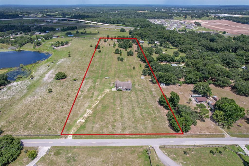 5851 EFFIE DR, APOPKA, FL