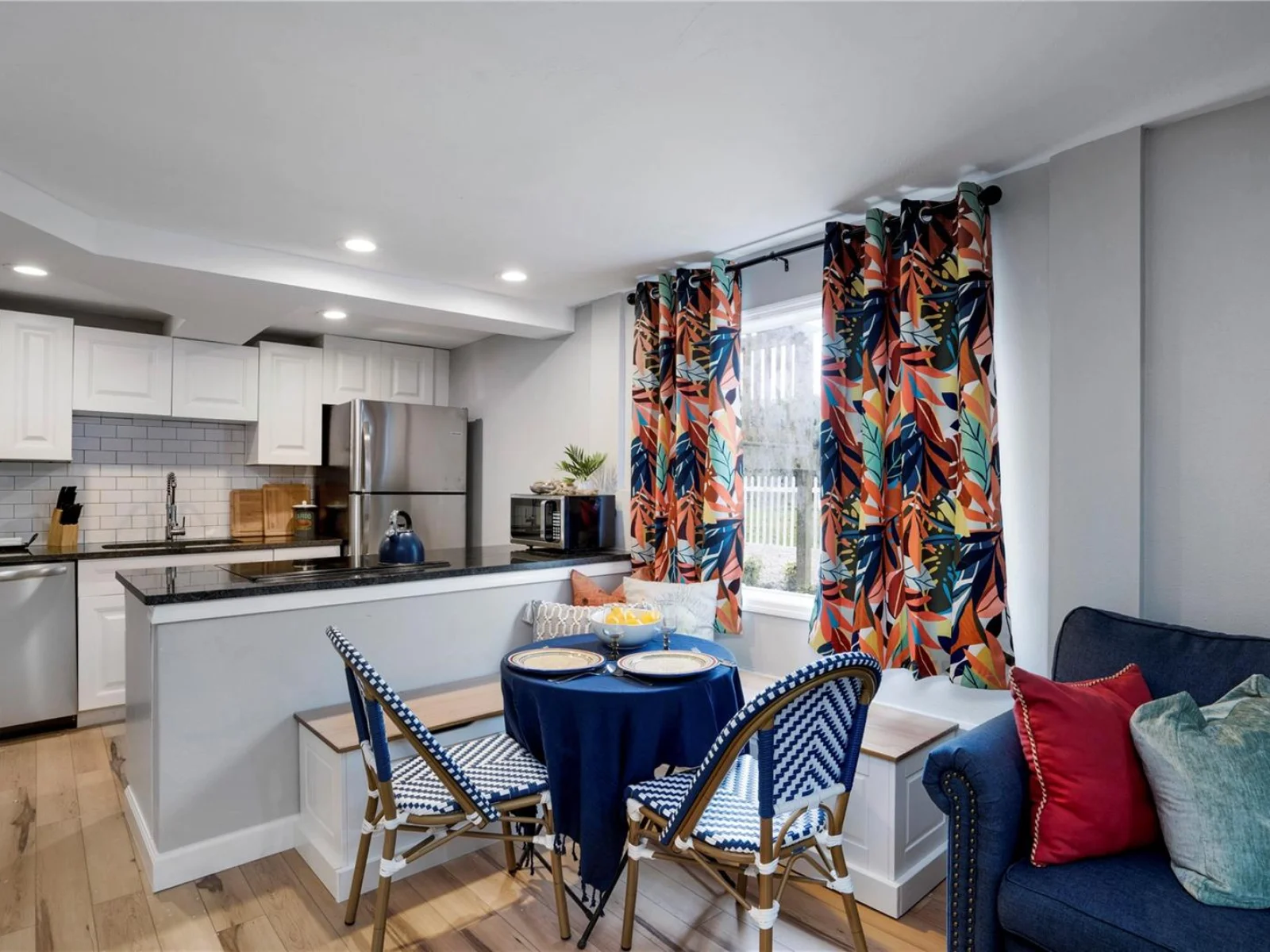 4705 HOLLINGSWORTH AVE #Lower, SARASOTA, FL — photo 1