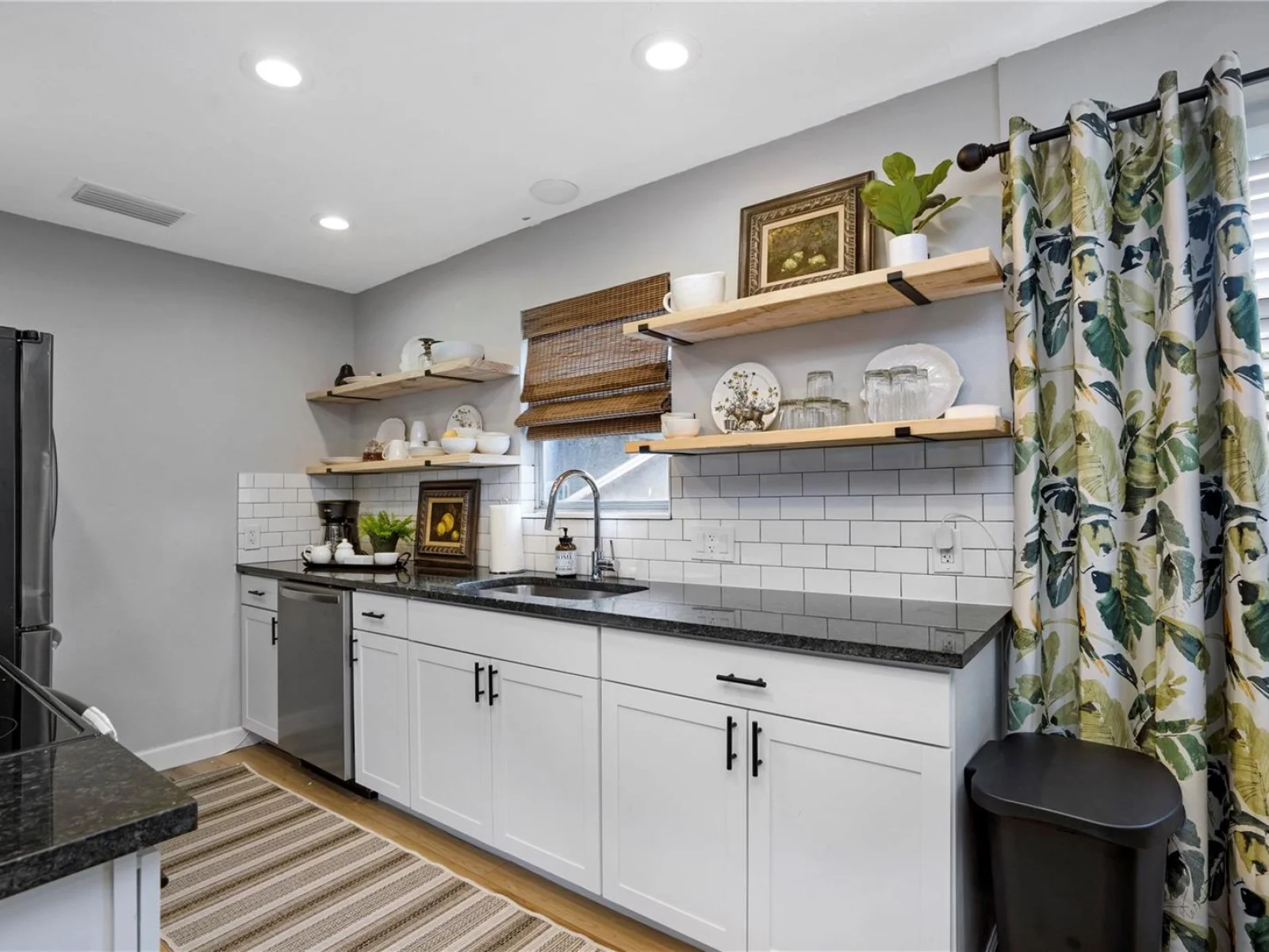 4705 HOLLINGSWORTH AVE, SARASOTA, FL — photo 5