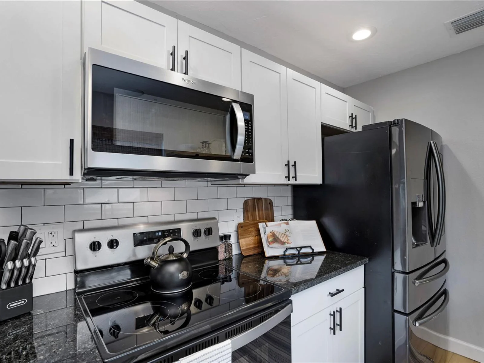 4705 HOLLINGSWORTH AVE, SARASOTA, FL — photo 8