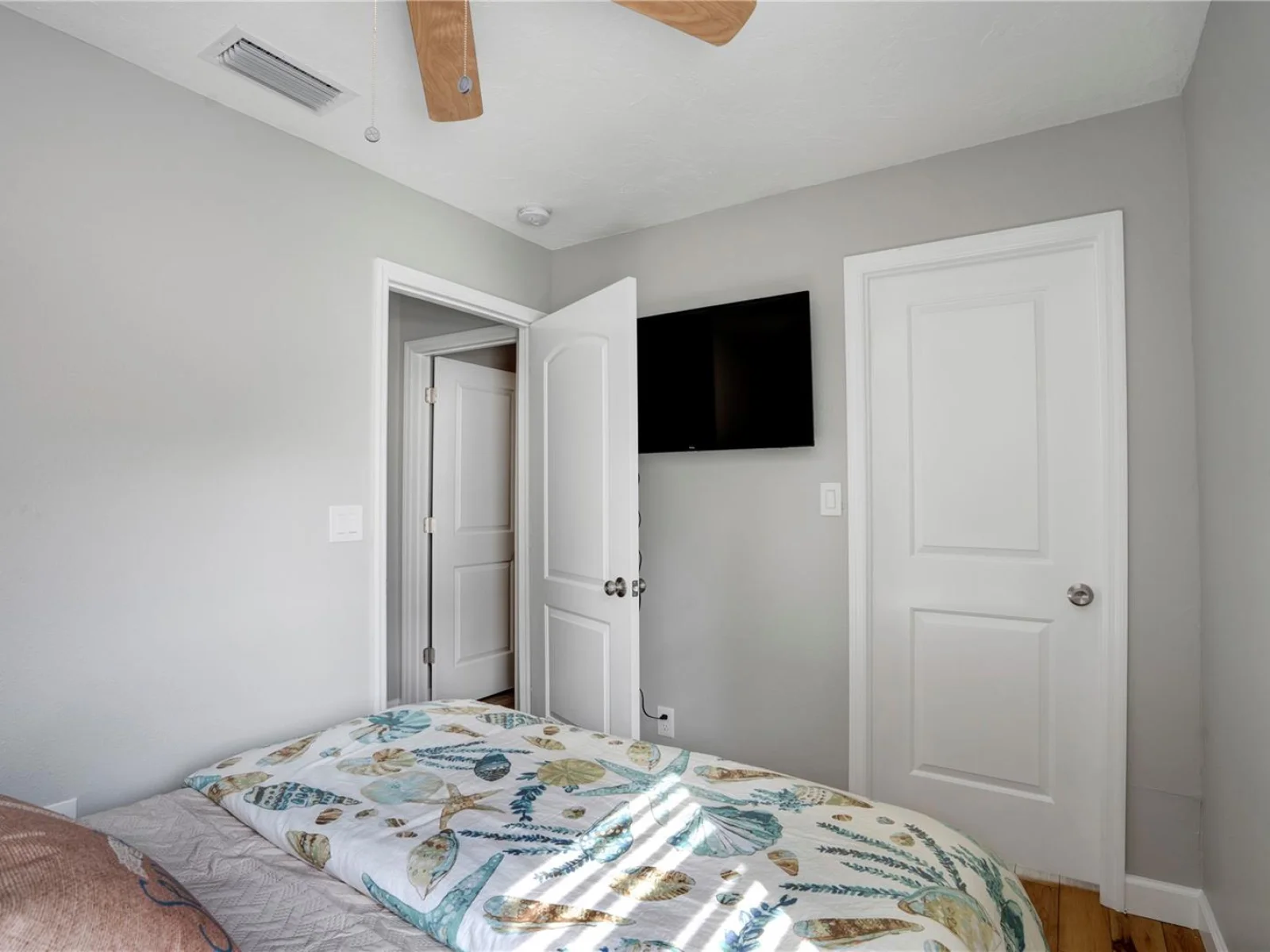 4705 HOLLINGSWORTH AVE, SARASOTA, FL — photo 27