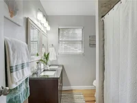 4705 HOLLINGSWORTH AVE — photo 30