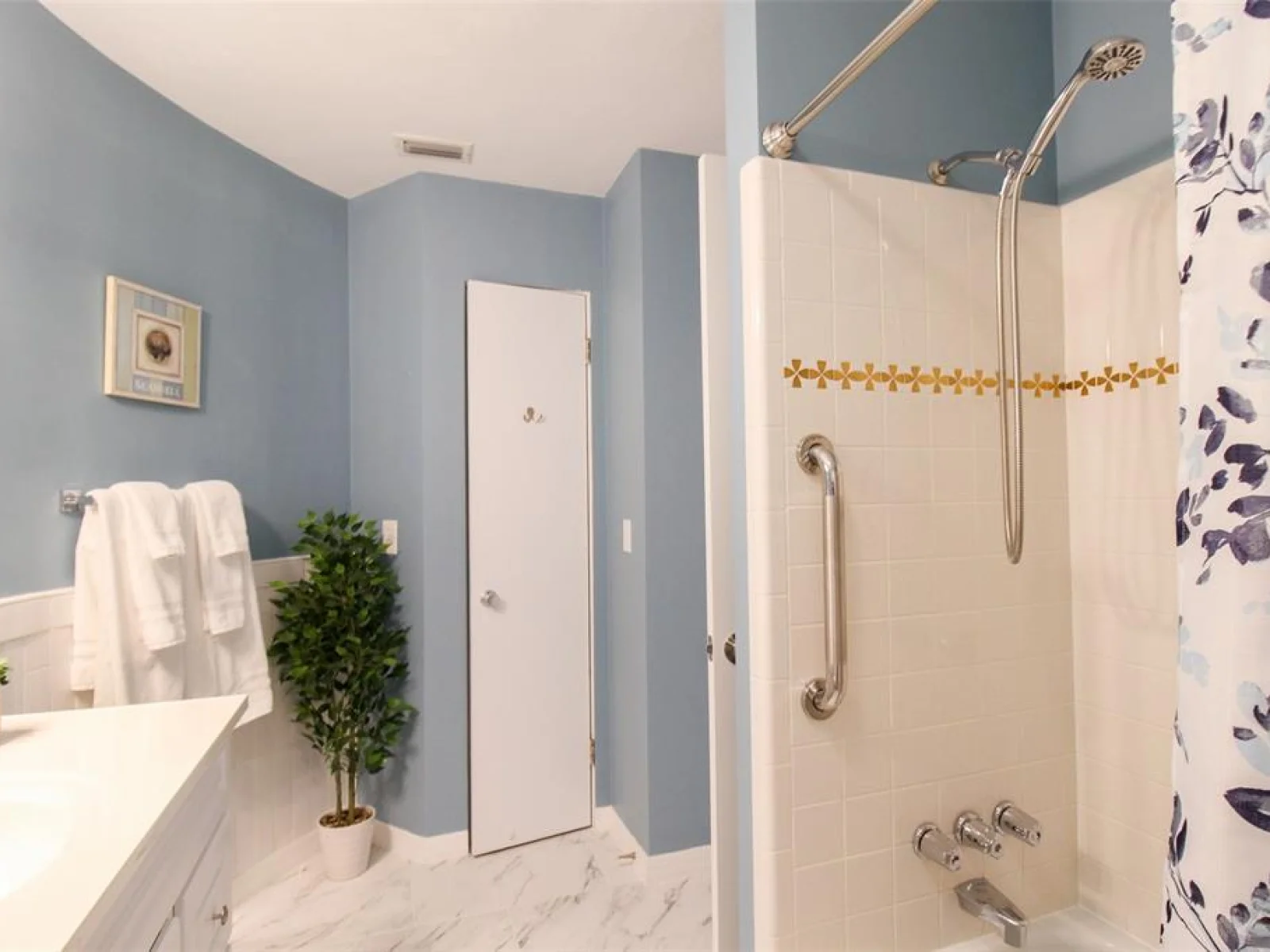 2521 BISMARK WAY, SARASOTA, FL — photo 32