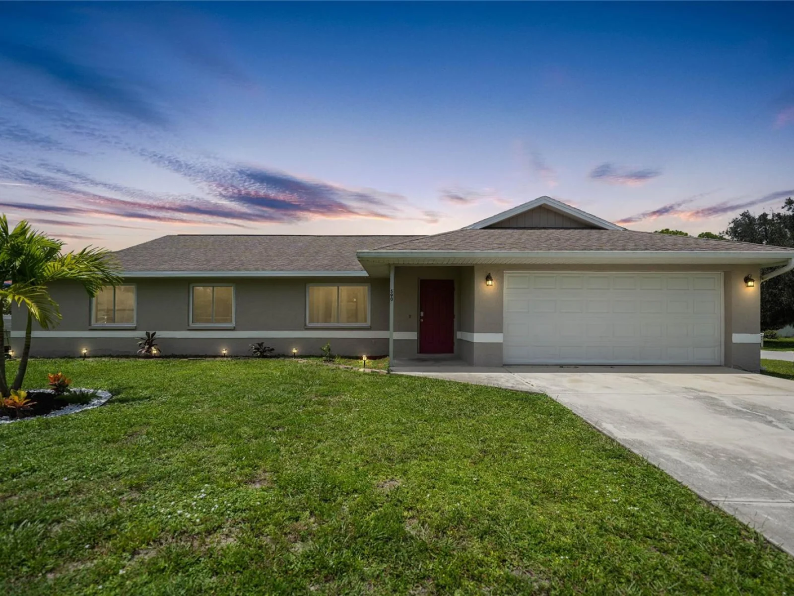 590 RIDGEWOOD ST NW, PORT CHARLOTTE, FL — photo 1