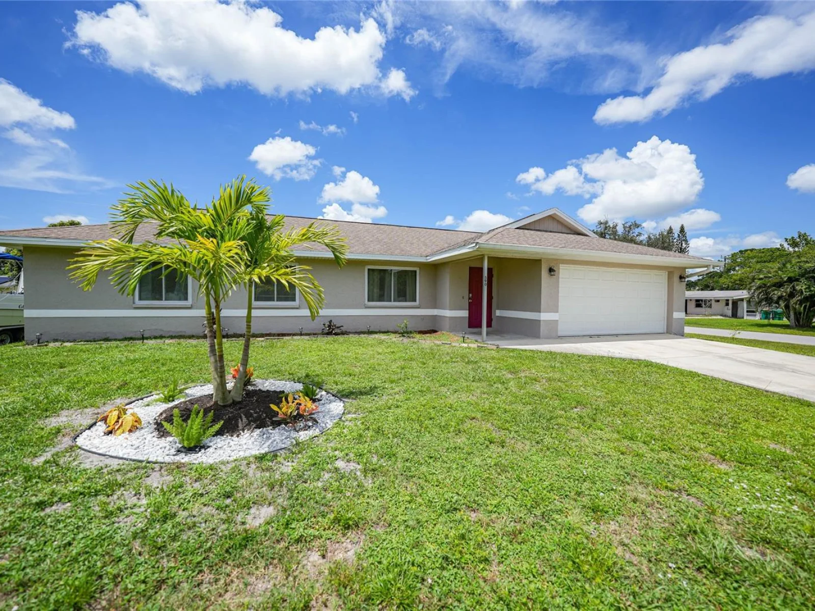 590 RIDGEWOOD ST NW, PORT CHARLOTTE, FL — photo 3