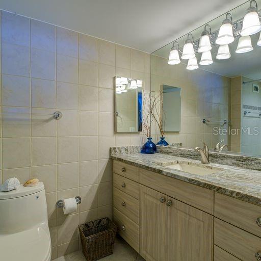 2425 GULF OF MEXICO DRIVE #7B, LONGBOAT KEY, FL — photo 27