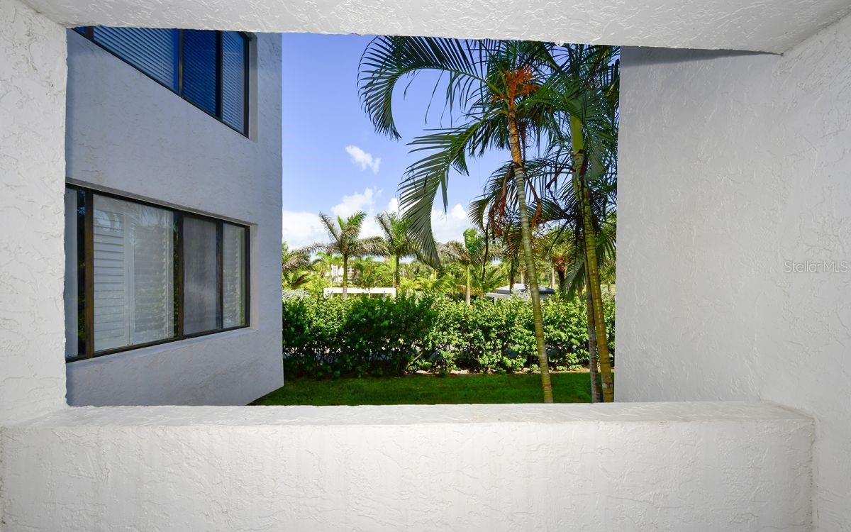 1485 GULF OF MEXICO DR #109, LONGBOAT KEY, FL — photo 36