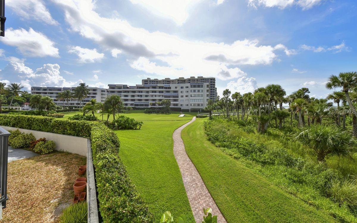 1485 GULF OF MEXICO DR #109, LONGBOAT KEY, FL — photo 43