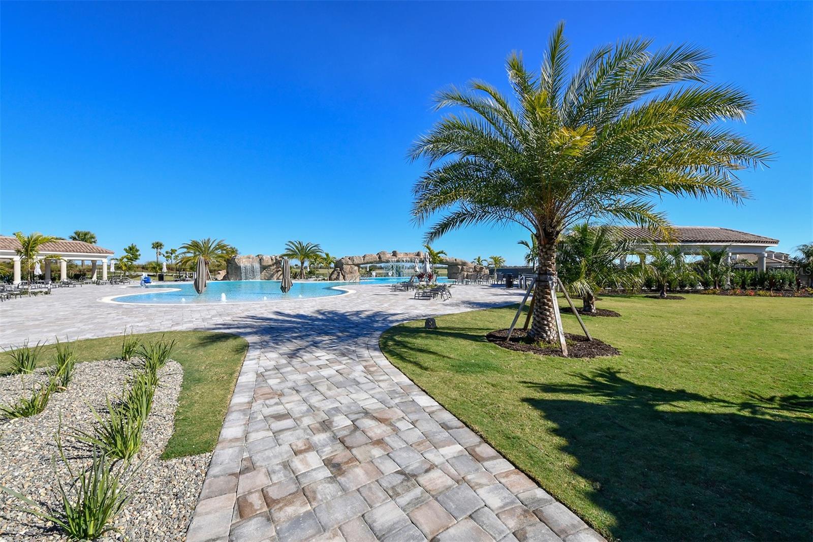 16706 VARDON TER #105, BRADENTON, FL — photo 41
