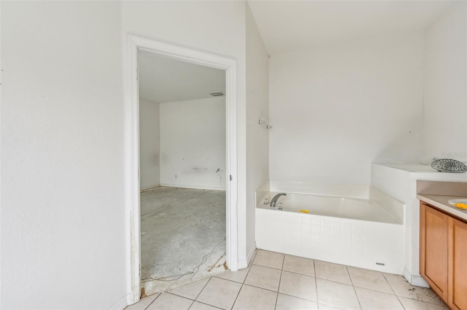 2781 SHADY AVE, NORTH PORT, FL — photo 32