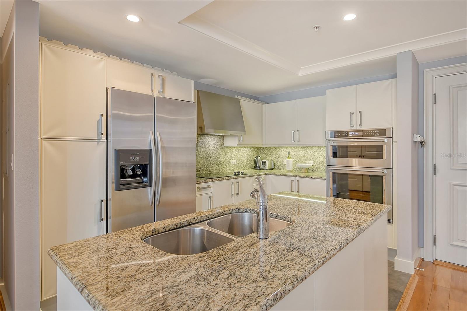 1350 MAIN ST #903, SARASOTA, FL — photo 16