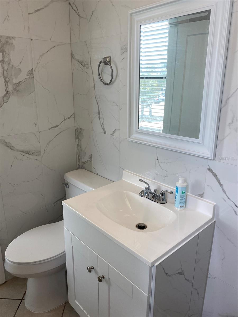 401 COLONIA LN E #15, NOKOMIS, FL — photo 9