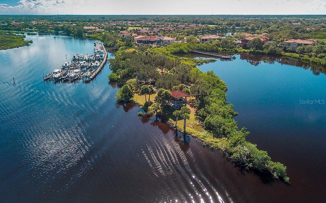 1023 RAINBOW CT, BRADENTON, FL — photo 94