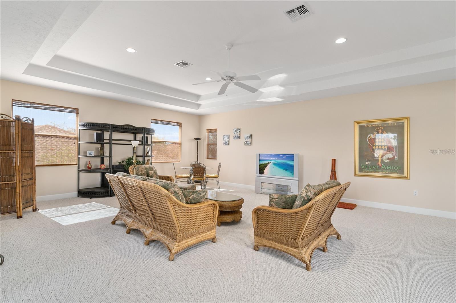 1023 RAINBOW CT, BRADENTON, FL — photo 43