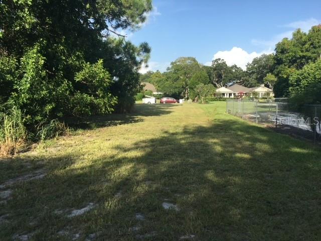 3910 DUNN DR, SARASOTA, FL — photo 3
