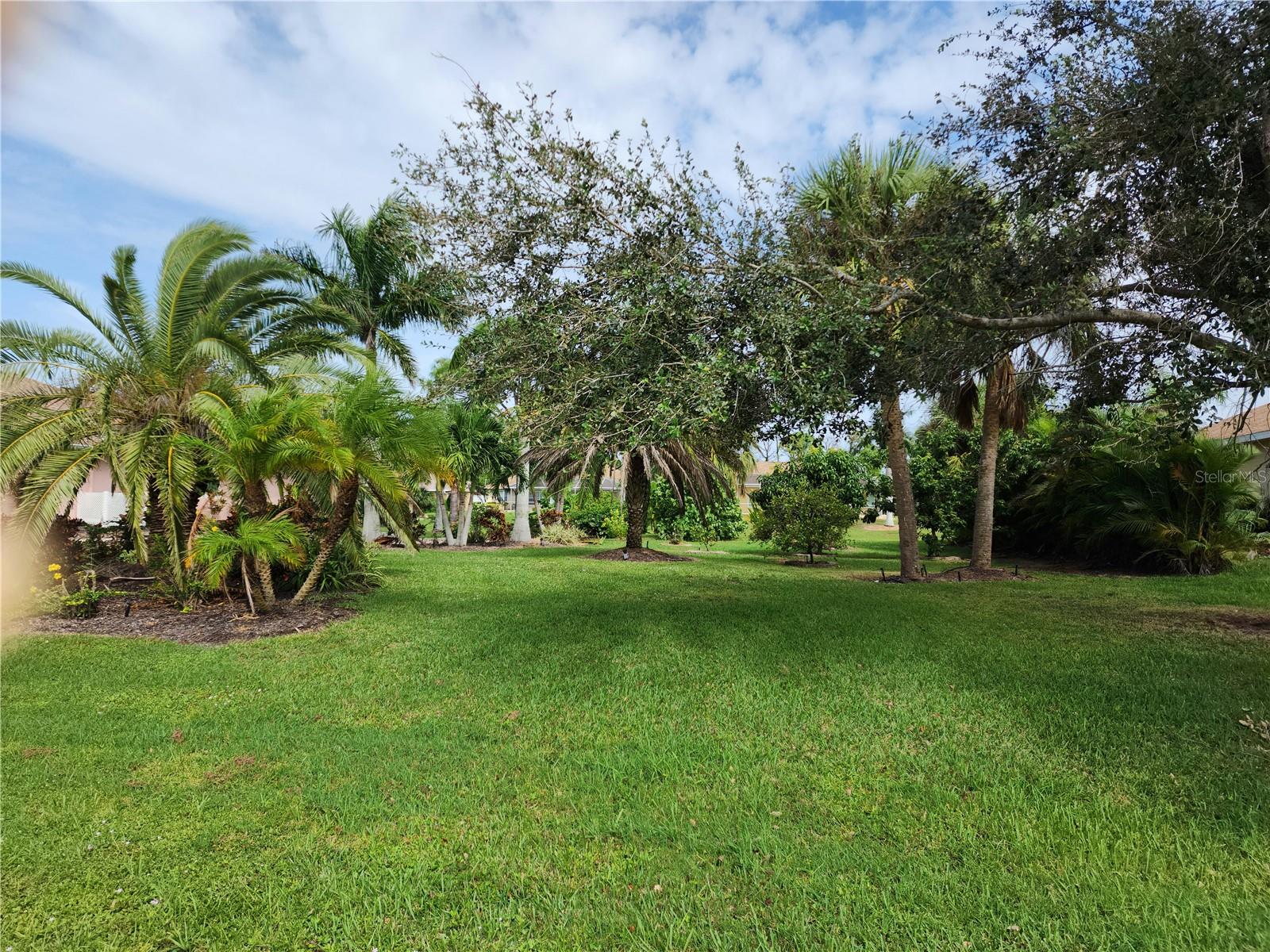 266 LONG MEADOW LN, ROTONDA WEST, FL