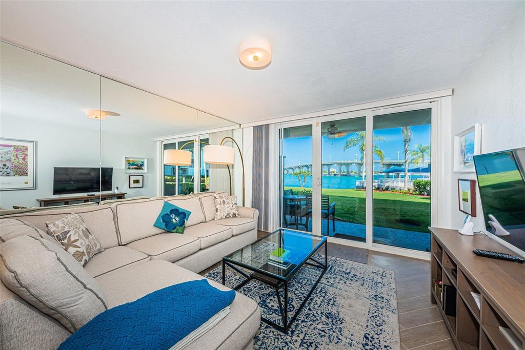 5901 BAHIA DEL MAR CIR #122, ST PETERSBURG, FL — photo 12