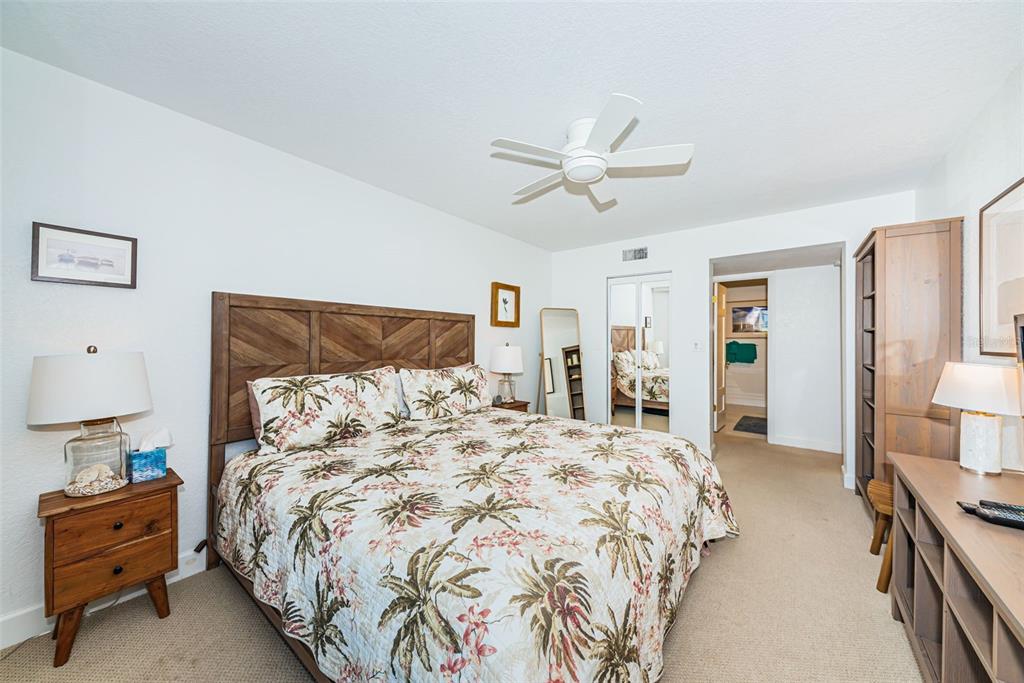 5901 BAHIA DEL MAR CIR #122, ST PETERSBURG, FL — photo 19