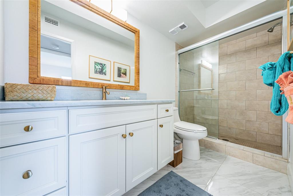 5901 BAHIA DEL MAR CIR #122, ST PETERSBURG, FL — photo 27