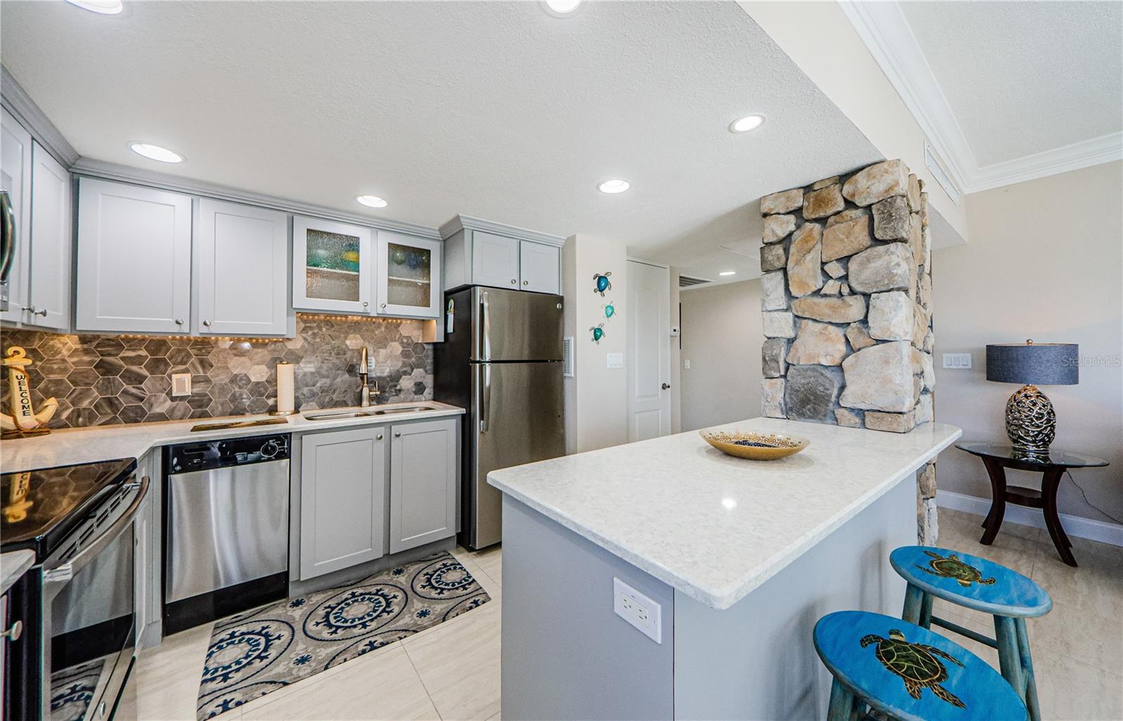 880 MANDALAY AVE #S202, CLEARWATER, FL — photo 8