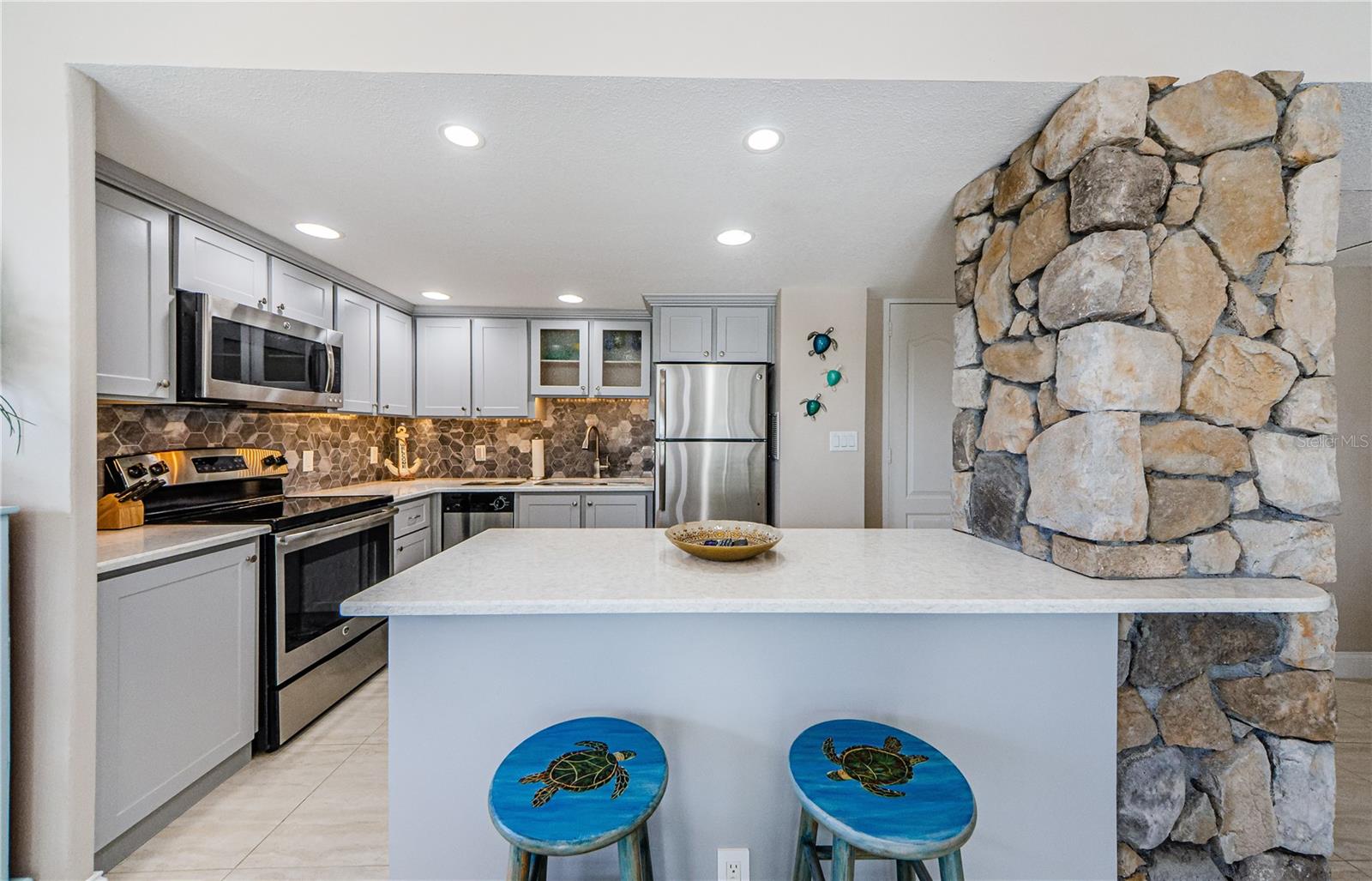 880 MANDALAY AVE #S202, CLEARWATER, FL — photo 9