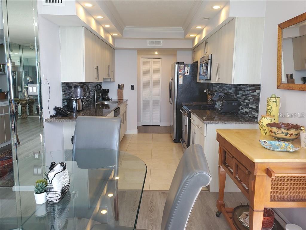 1050 LONGBOAT CLUB RD #1006, LONGBOAT KEY, FL — photo 13
