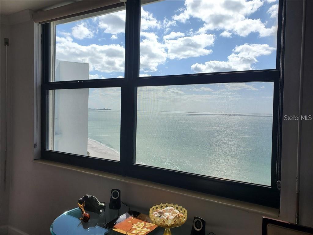 1050 LONGBOAT CLUB RD #1006, LONGBOAT KEY, FL — photo 17