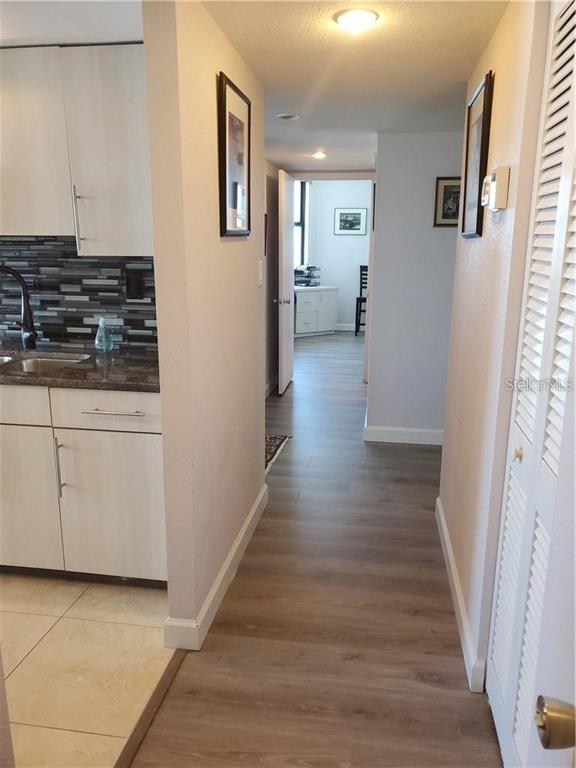 1050 LONGBOAT CLUB RD #1006, LONGBOAT KEY, FL — photo 19