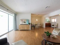 3223 ROWENA ST — photo 11