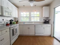 3223 ROWENA ST — photo 17