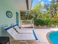 3223 ROWENA ST — photo 46