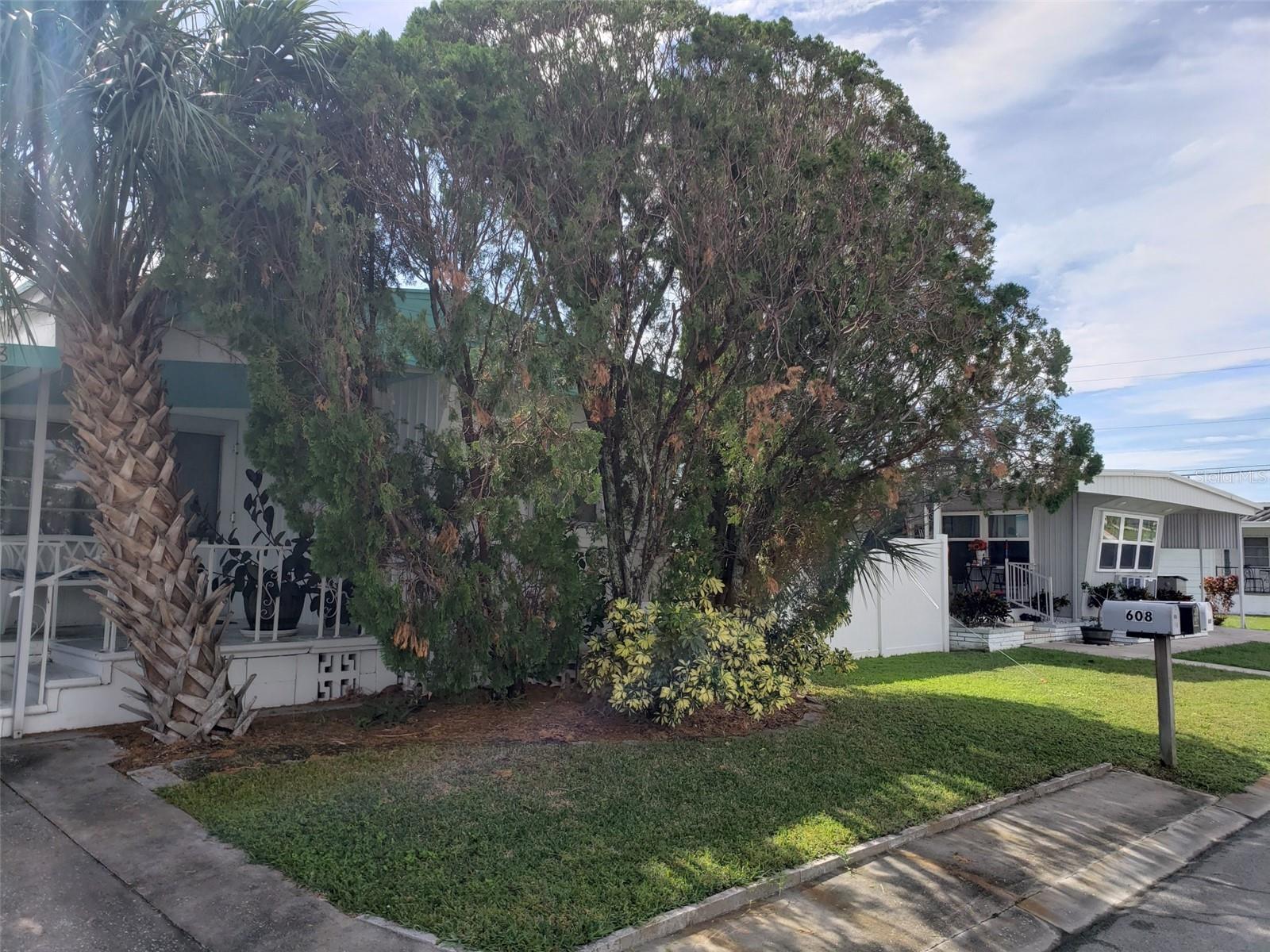 608 51ST AVE W, BRADENTON, FL — photo 31