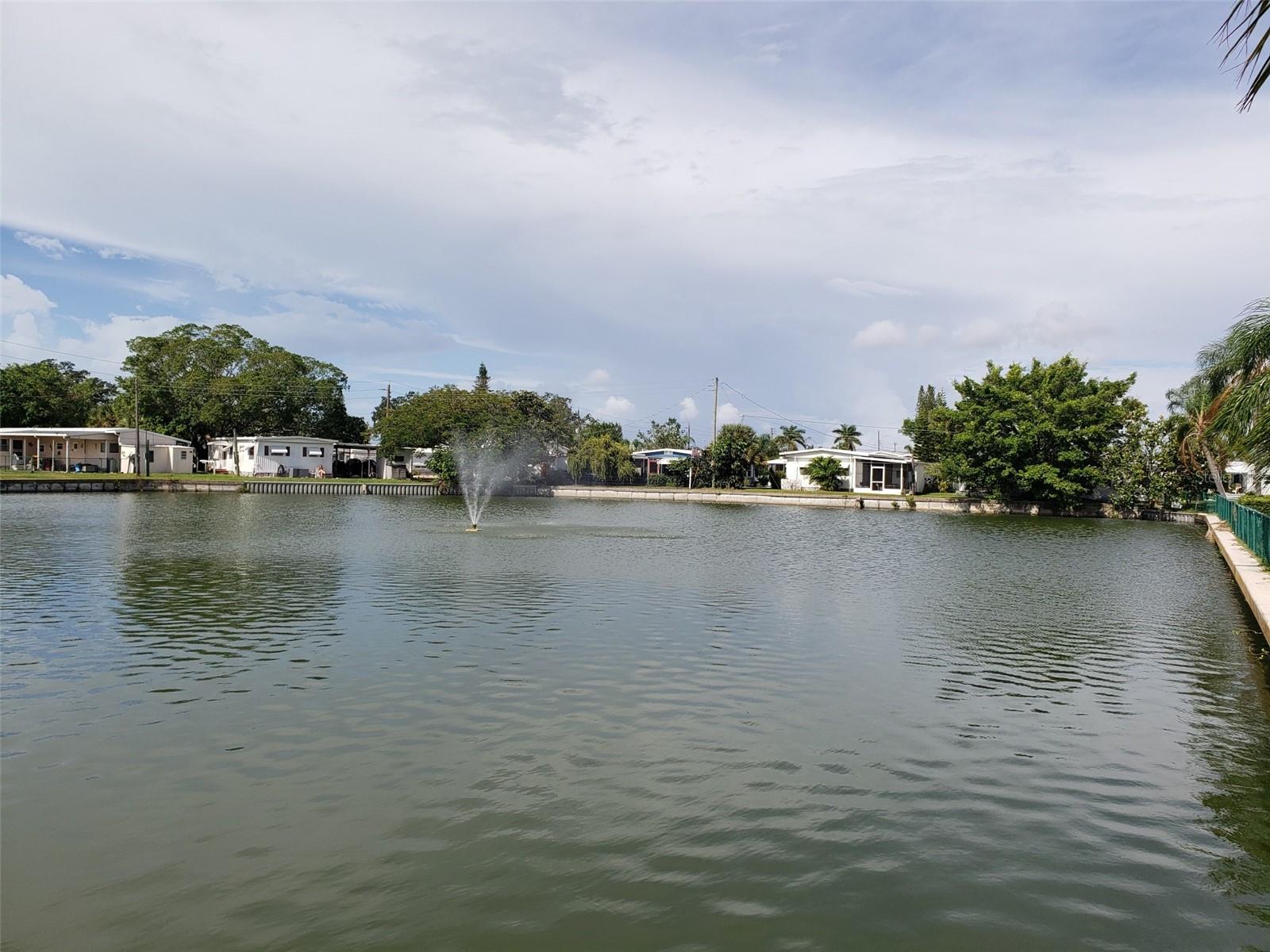 608 51ST AVE W, BRADENTON, FL — photo 38