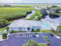 502 SANDERLING CIR — photo 6