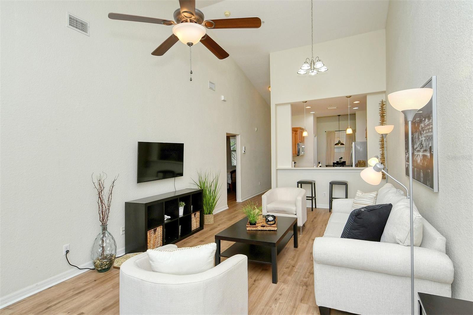 905 FAIRWAY COVE LN #205, BRADENTON, FL — photo 8