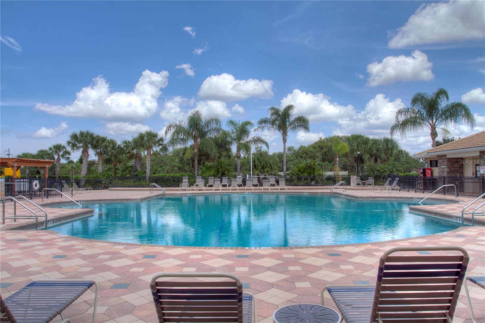 905 FAIRWAY COVE LN #205, BRADENTON, FL — photo 33
